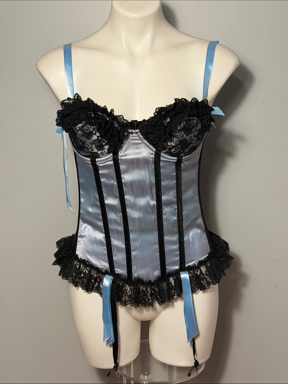 Ladies Vintage Satin Pale Blue & Black Corset with separate black bra.. Size 36.